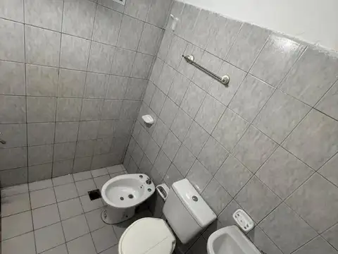 DEPARTAMENTO CENTRICO EN ALQUILER