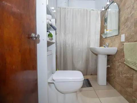 VENTA DE 2 CASAS  PADRON UNICO LAS PIEDRAS GARAJES