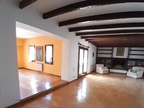 Alferez Hipólito Bouchard 500