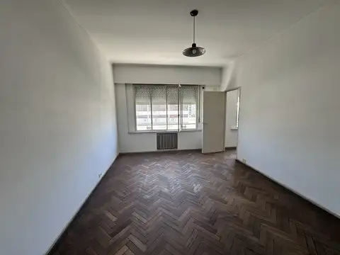 Avenida San Martín 700, Piso 6