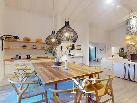 Casa 6 ambientes con 3 baños