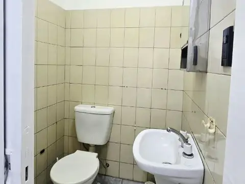 Local en Alquiler en San Justo, $ 580.000