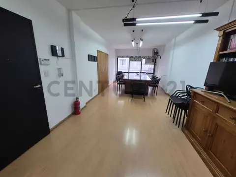 Oficina en Venta 42 años