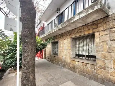 Casa en Venta - 4 Dormitorios 2 Baños - 170mts - Palermo