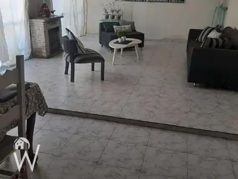 Casa en Venta en San Nicolas De Los Arroyos, USD 125.000