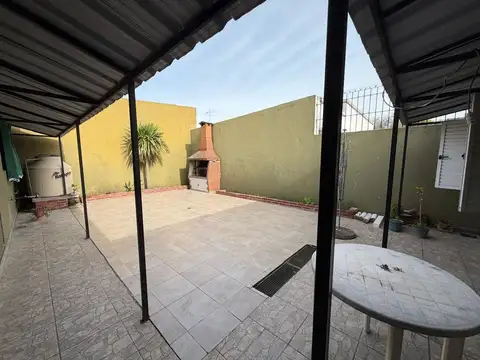 72 e/ 25 y 26 1500