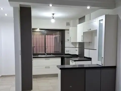 Departamento en Alquiler en Berazategui, $ 1.400.000