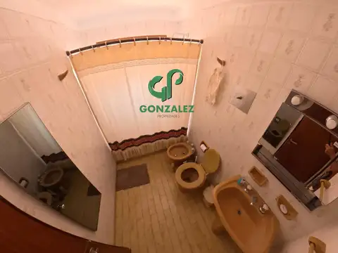 Dto 3 ambientes con cochera techada