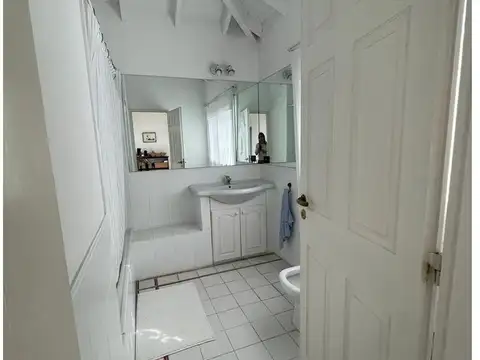 Casa Alquiler En Senderos 1 Pilar Con Piscina