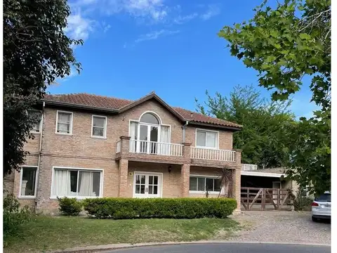 Av. Patricias Argentinas 2000