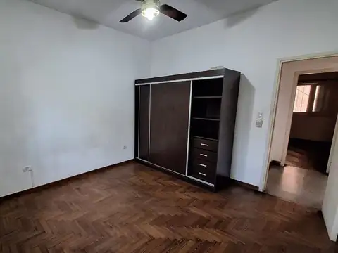 Depto Tipo Casa en Venta 46 años