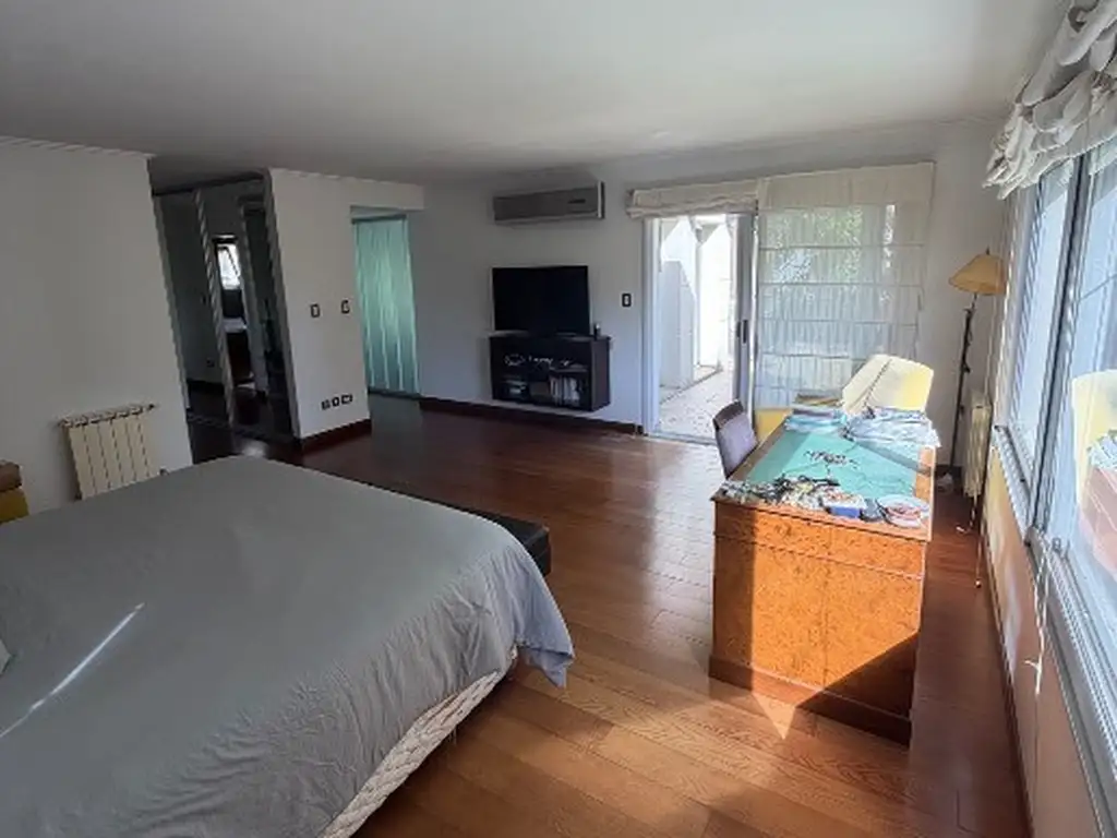 Casa en Venta de 5 Ambientes con Quincho y Piscina en el Exclusivo Club de Campo de Abril - Foto 30