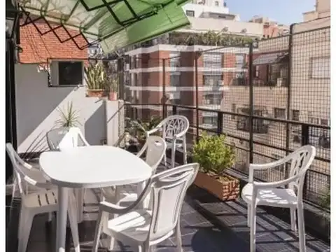 Aguero 1700, Piso 8