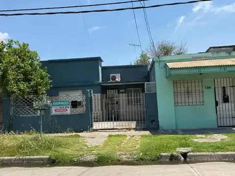 Cnel. Murature 3392, Lanús