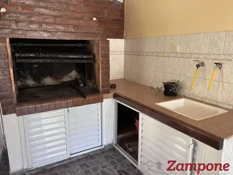 Venta Casa tipo PH 3 ambientes parilla jardin Aguas Verdes Partido de La Costa