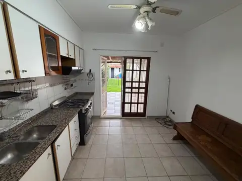 Casa en Alquiler en Munro, $ 1.300.000