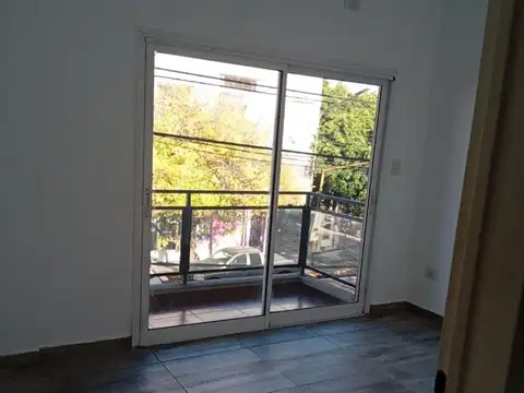 Departamento en Alquiler en Ramos Mejia, $ 520.000