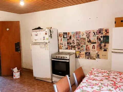 Casa en Venta con 4 cocheras