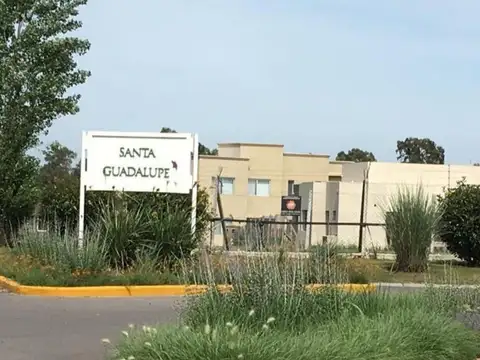 LOTE PILAR DEL ESTE SANTA GUADALUPE 692m2