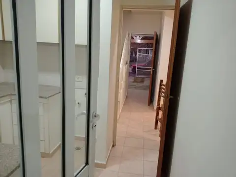 Departamento 5 ambientes con 2 baños