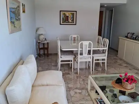 Departamento 4 ambientes con 3 baños