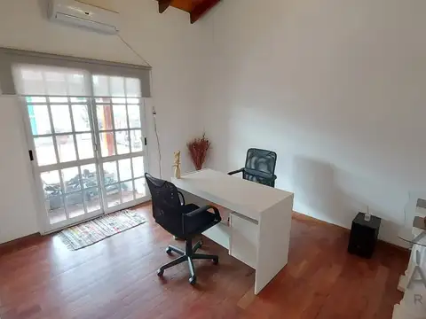 Depto Tipo Casa en Alquiler en Quilmes, $ 1.050.000