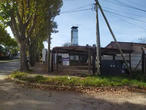 Local - Venta - Argentina, Lobos - Hipolito Yrigoyen 2200