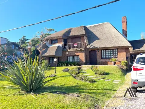 Casa en Alquiler Temporal de 4 dormitorios