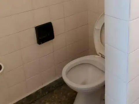 Local en Venta 47 años