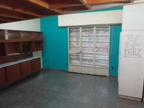 Oficina en Alquiler en Abasto, $ 800.000