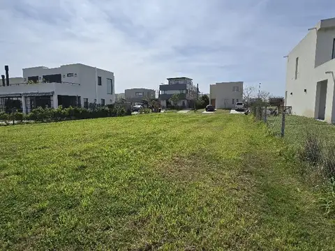 Barrio Puertos - Araucarias Escobar