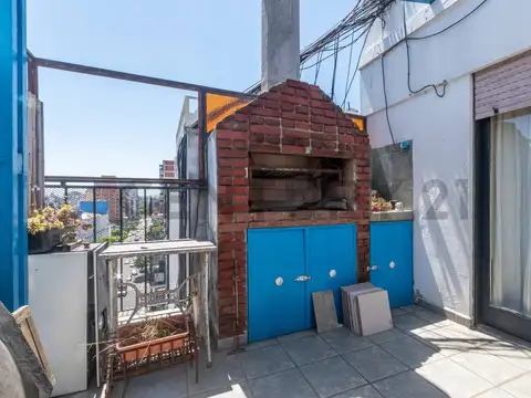 Luminoso Dpto 4 amb c/balcón aterrazado y parrilla en Caballito