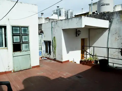 Depto Tipo Casa en Venta en Paternal, USD 110.000