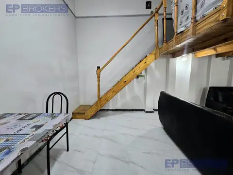 Depto Tipo Casa 2 ambientes con 1 baño