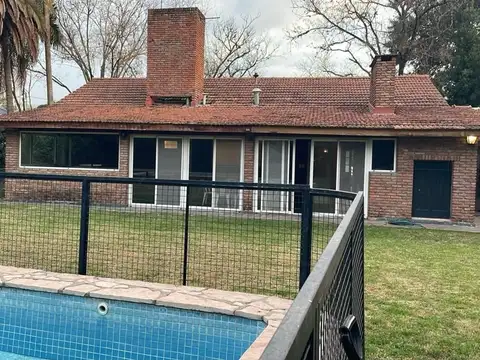 Casa En Country Club Mapuche con pileta