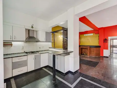 Depto Tipo Casa 5 ambientes con 1 baño