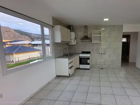 A. Brun 400 , Piso 1