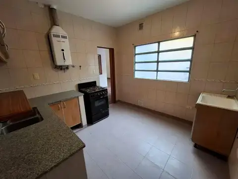 Depto Tipo Casa en Alquiler en Ciudad Madero, $ 570.000