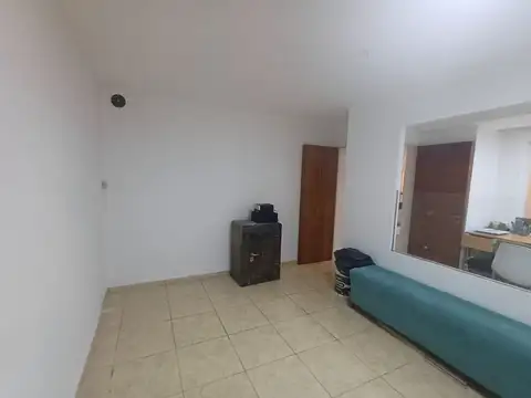 ALQUILER TEMPORARIO CONSULTORIO CENTRO 