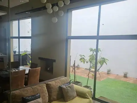 Casa en Venta en Villa del Parque, USD 349.000