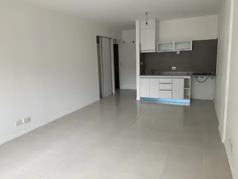 Sanchez de Bustamante 1300