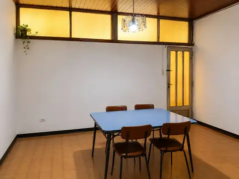 Zeballos 900