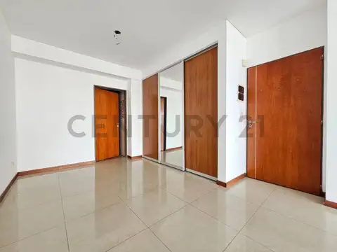 Alquiler de Monoambiente con Balcón en Flores