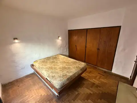 Depto Tipo Casa en Alquiler de 3 ambientes