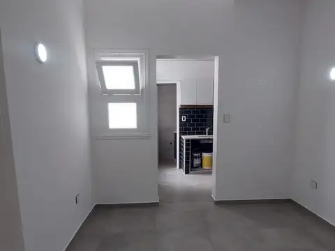 Oficina 3 ambientes con 2 baños