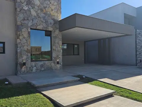 Casa a estrenar en venta barrio las retamas maipú