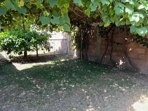 Casa en Venta en Castelar Norte, USD 120.000