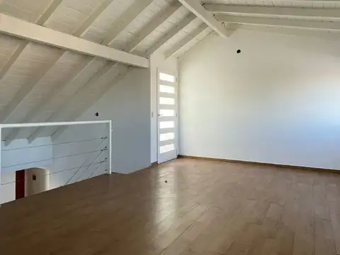 Depto Tipo Casa en Venta 18 años