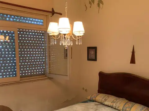 Depto Tipo Casa en Venta en Liniers, USD 80.000