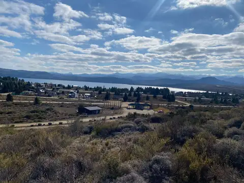 Terrenos y Lotes en Venta en Dina Huapi [Cod: 24-6762828]